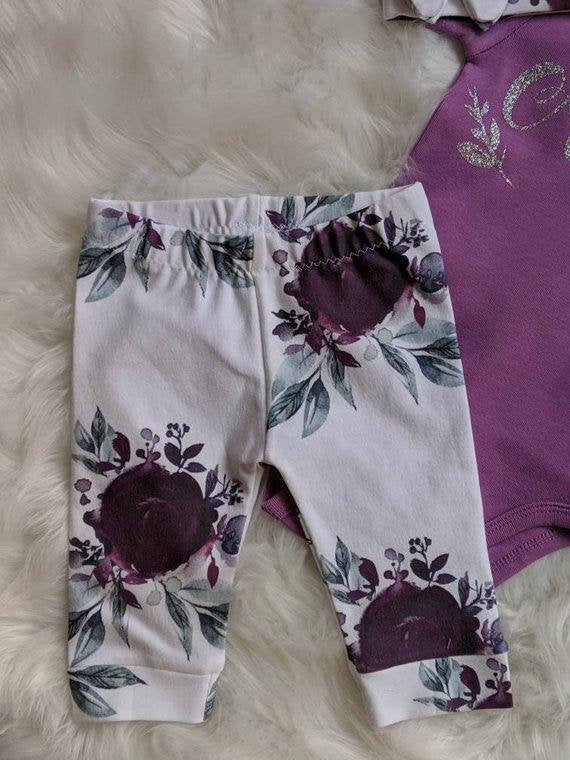 Baby Purple Floral Outfit,Custom Purple Bodysuit + Plum Purple Ice Floral Pant + Beanie or Bow Headband,Coming Home Outfit